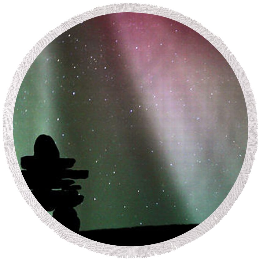  Round Beach Towel featuring the digital art Panoramic Inukshuk Northern Lights by Mark Duffy