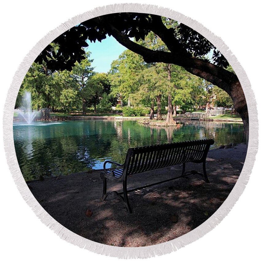Water Round Beach Towel featuring the photograph Peaceful Seat at OSU by Buck Buchanan