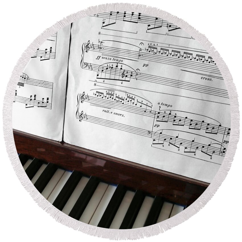 Acoustic Round Beach Towel featuring the photograph Piano Keys by Carlos Caetano