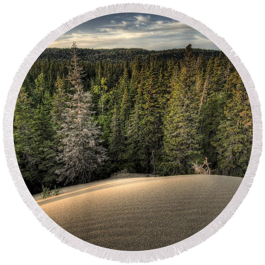 Lake Superior Round Beach Towel featuring the photograph Pic Dunes  by Doug Gibbons