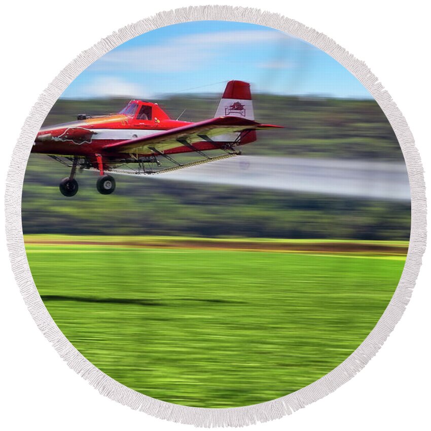 Crop Duster Round Beach Towel featuring the photograph Picking It Up and Putting It Down - Crop Duster - Arkansas Razorbacks by Jason Politte