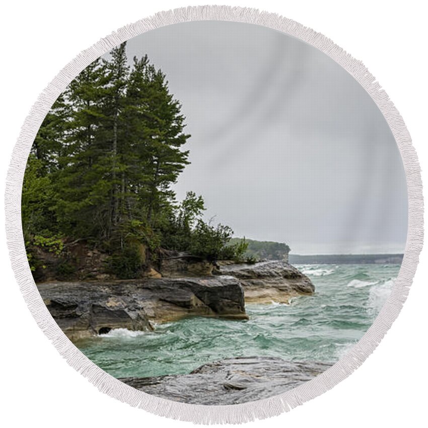 Pictured Rocks Round Beach Towel featuring the photograph Pictured Rocks 1 by Steve L'Italien