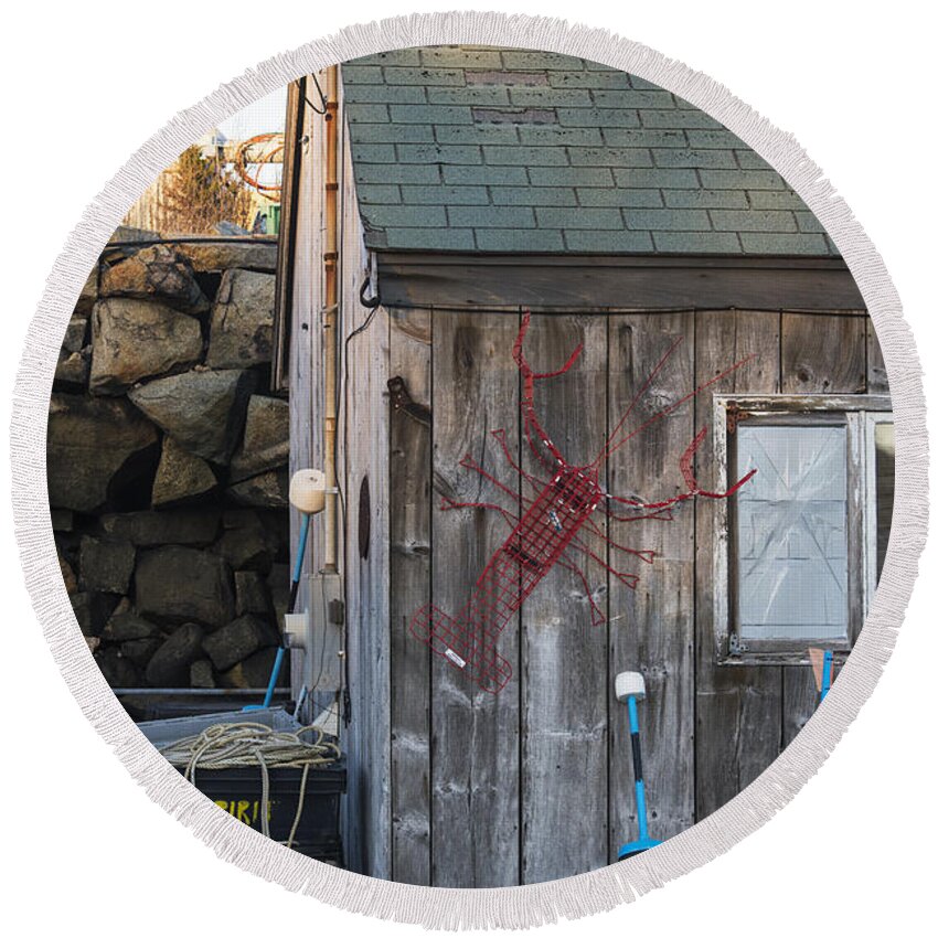 Pigeon Round Beach Towel featuring the photograph Pigeon Cove Shack Rockport MA by Toby McGuire