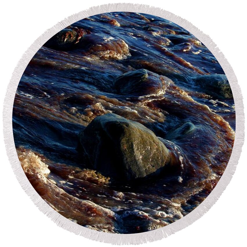 Nature Round Beach Towel featuring the photograph Receding Waves by Robert Morin