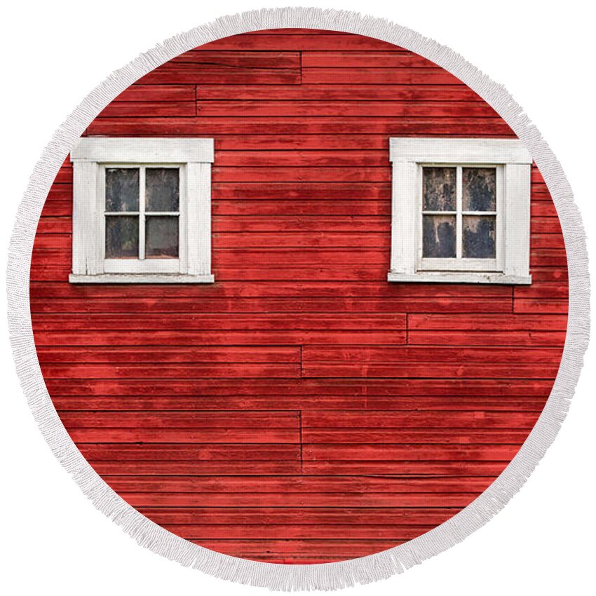 Barn Round Beach Towel featuring the photograph Red Barn Side by Todd Klassy