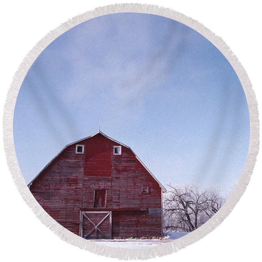 Red Barn On Canadian Border Round Beach Towel featuring the photograph Red Barn Winter by William Kimble