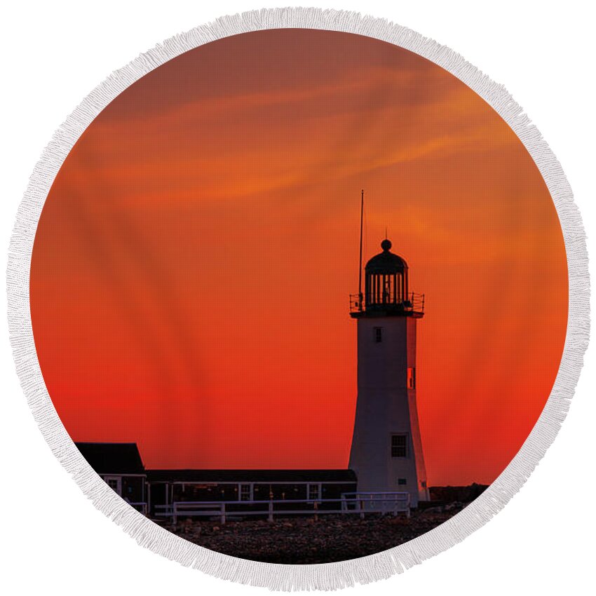 Lighthouse Round Beach Towel featuring the photograph Red Sky in the Morning by Rob Davies