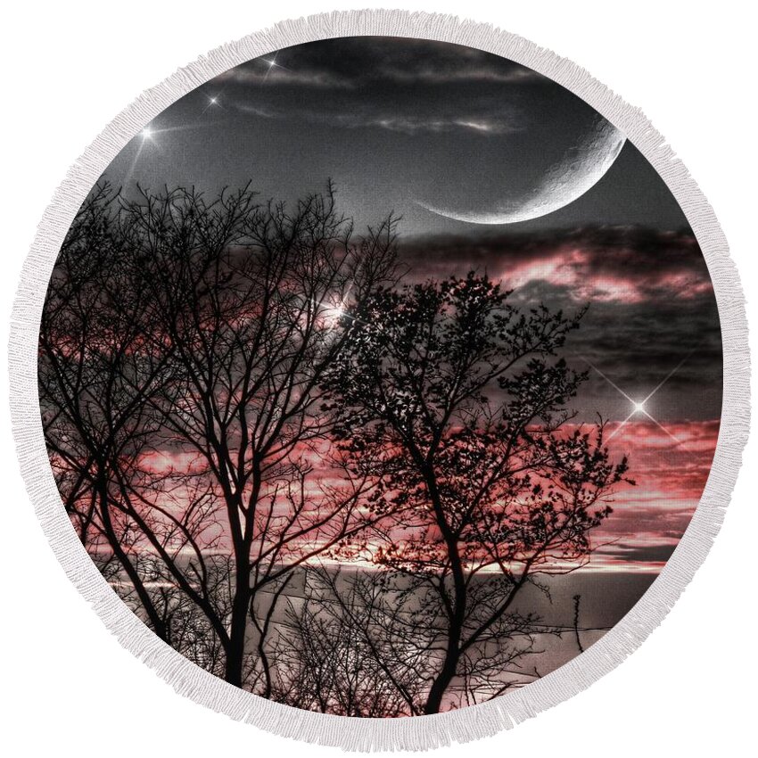 Red Sky Moon Round Beach Towel featuring the photograph Red Sky Moon by Marianna Mills