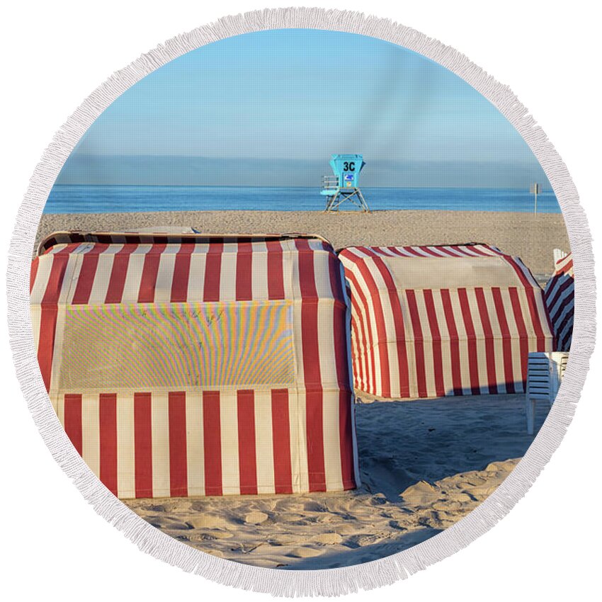 Beach Round Beach Towel featuring the photograph Red White and Sandy by Joseph S Giacalone