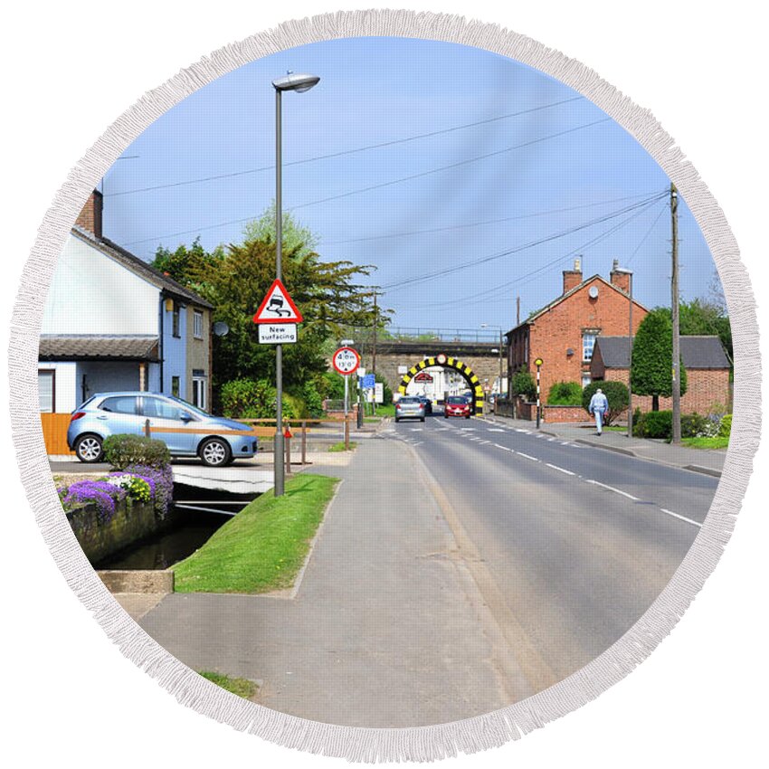 Spring Round Beach Towel featuring the photograph Repton Road - Willington by Rod Johnson