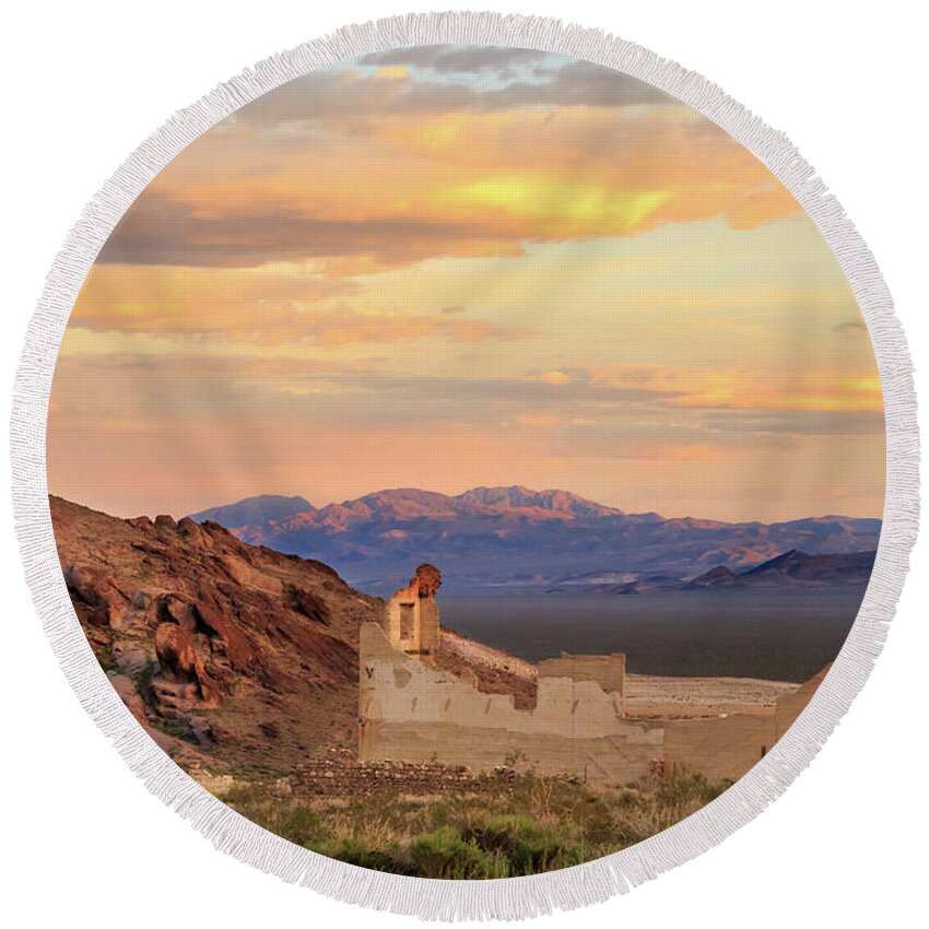 Rhyolite Round Beach Towel featuring the photograph Rhyolite Bank At Sunset by James Eddy