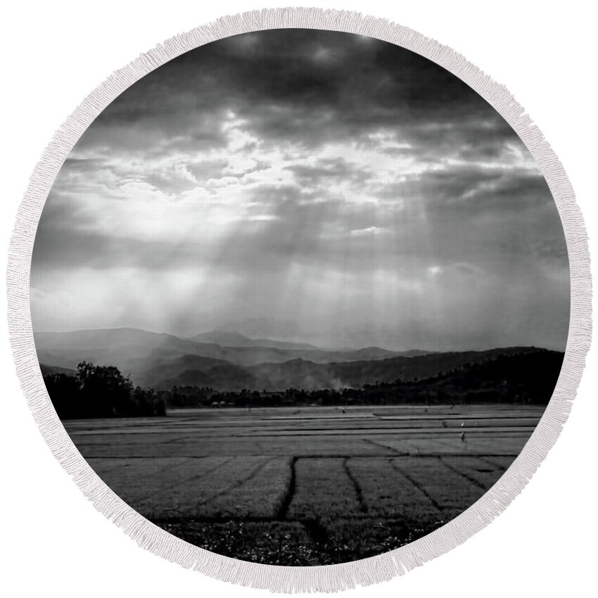 Vietnam Round Beach Towel featuring the photograph Rice field Rays by Chuck Kuhn