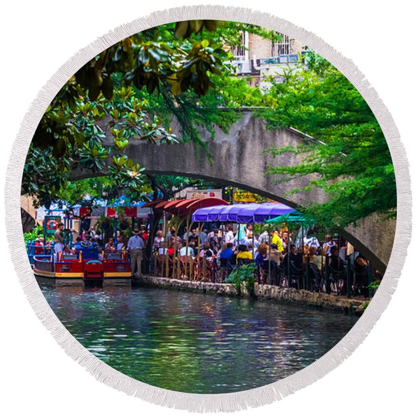 Arched Bridge Round Beach Towel featuring the photograph River Walk Dining by Ed Gleichman