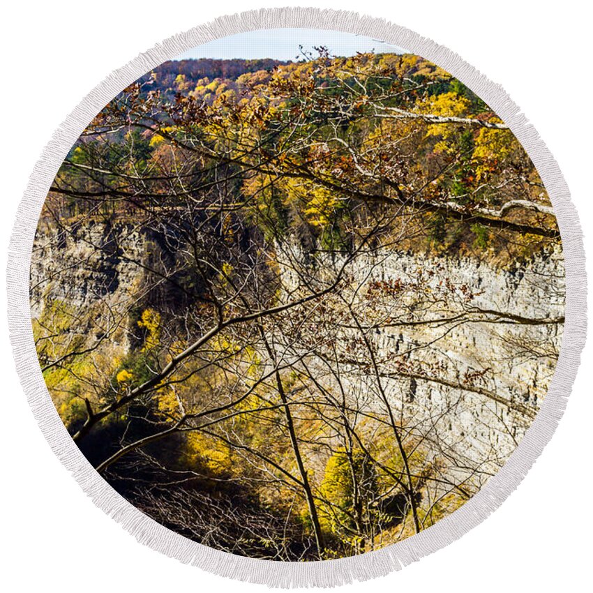 Letchworth Round Beach Towel featuring the photograph River Wall by William Norton