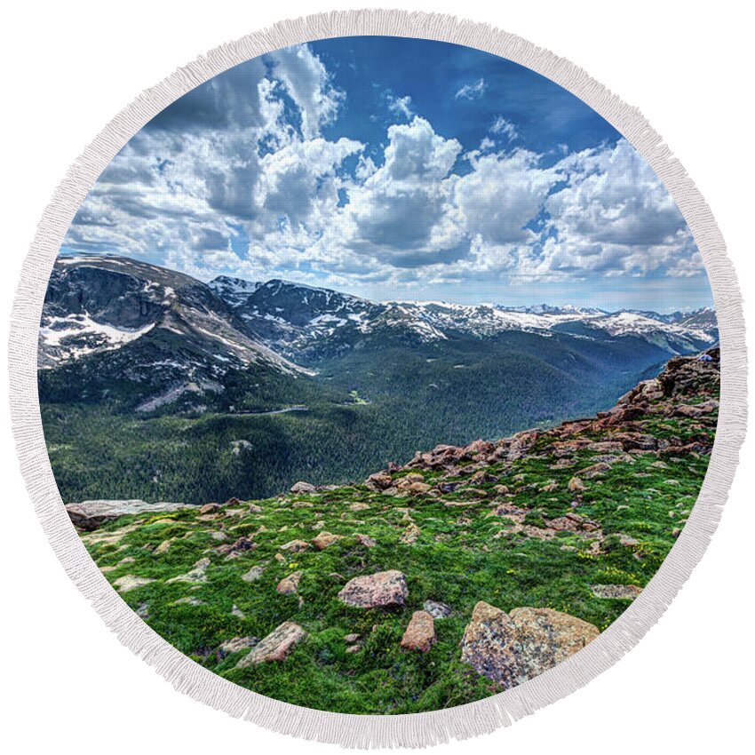 Colorado Round Beach Towel featuring the photograph Rocky Mountain National Park II by David Thompsen