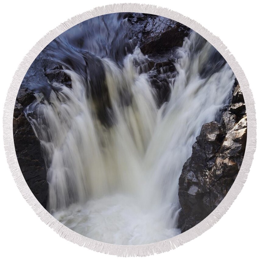 Waterfalls Round Beach Towel featuring the photograph Rushing by Aimelle Ml