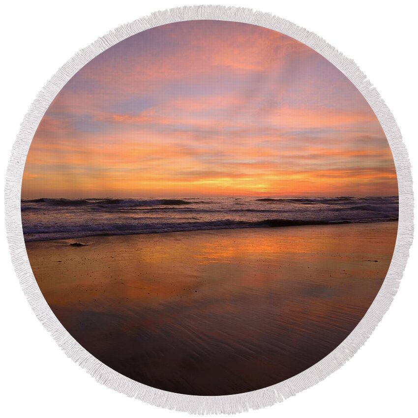 Encinitas Round Beach Towel featuring the photograph Superglow Cardiff By The Sea by John F Tsumas