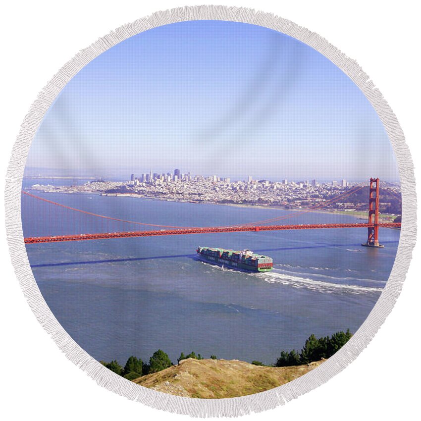  Golden Gate Round Beach Towel featuring the photograph San Francisco - City by the Bay by Art Block Collections