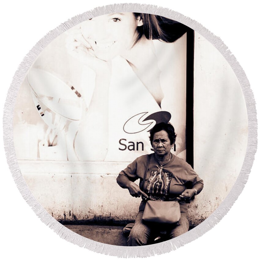 Cavite Round Beach Towel featuring the photograph Sans Brains by Jez C Self