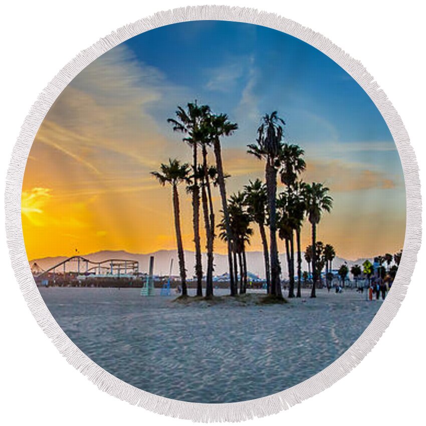 Santa Monica Sunset Round Beach Towel featuring the photograph Santa Monica Sunset by Az Jackson