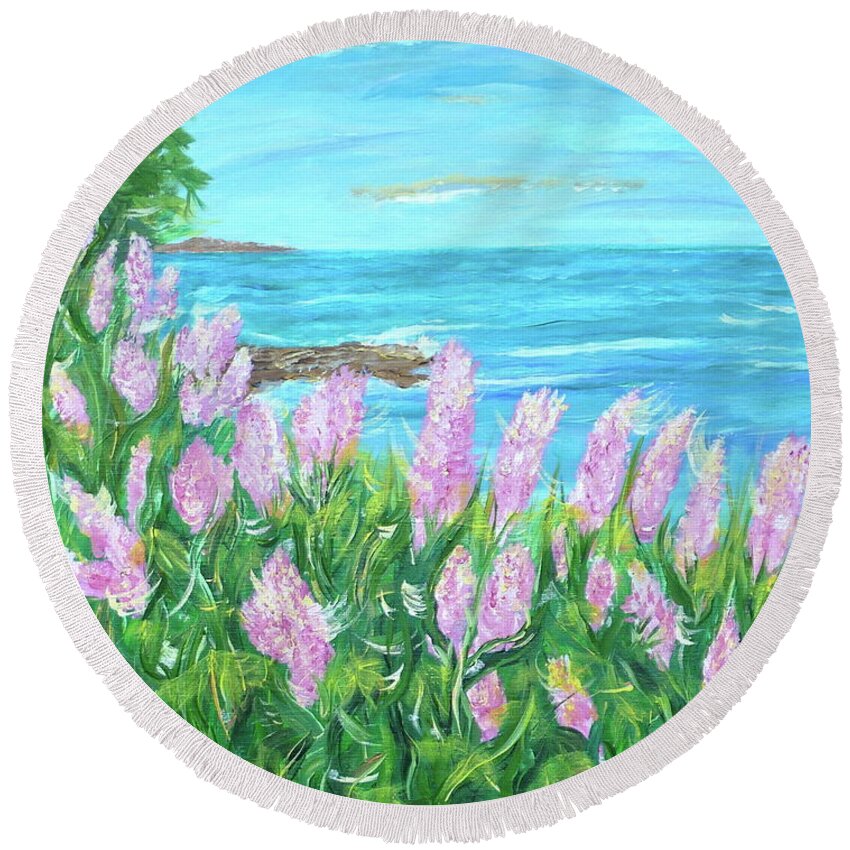 Ocean Scene Round Beach Towel featuring the painting Seize the Breeze by Sara Credito