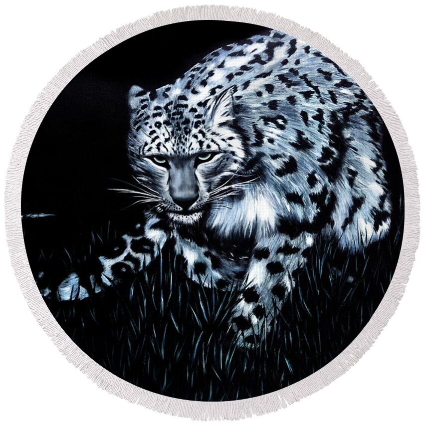 Cat Round Beach Towel featuring the painting Sentinel of the Night by Neslihan Ergul Colley