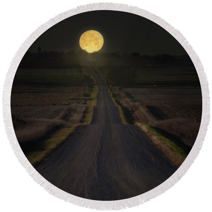 Moonset Round Beach Towel featuring the photograph Setting Supermoon by Aaron J Groen