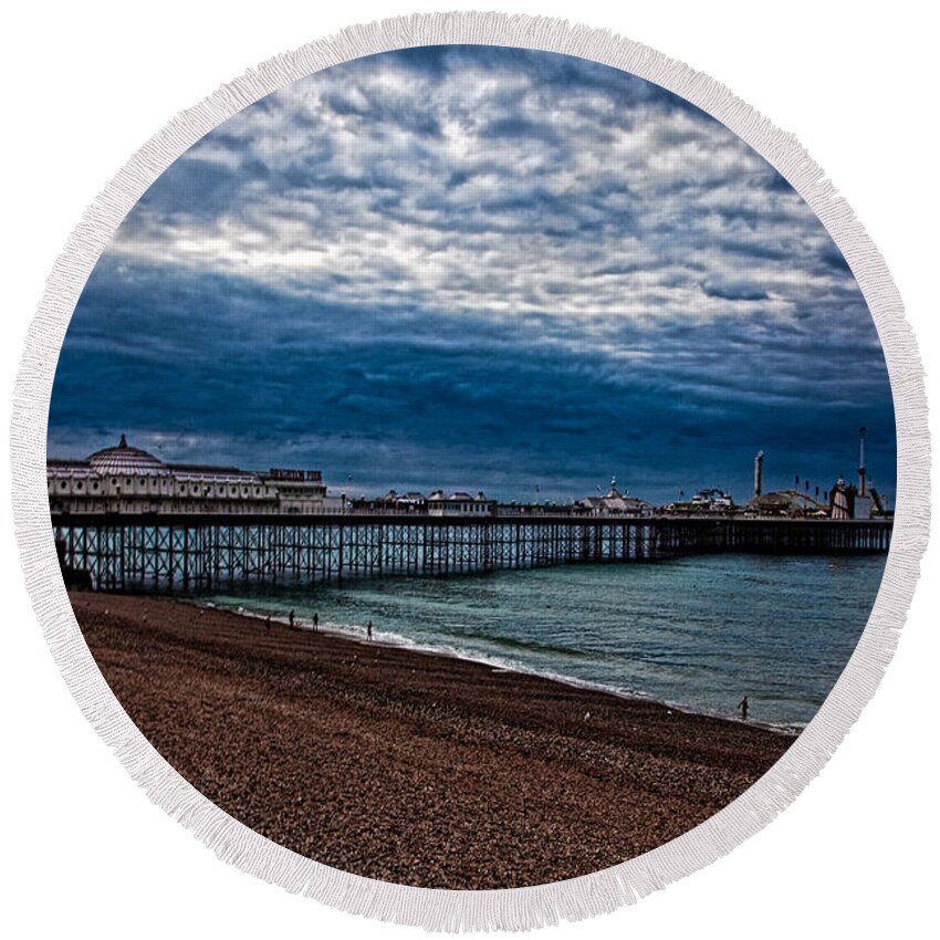 Brighton Pier Round Beach Towel featuring the photograph Seven AM on Brighton Seafront by Chris Lord