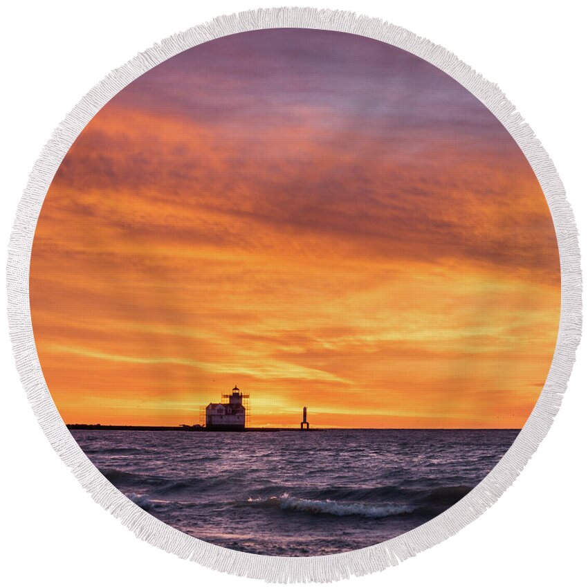 Lighthouse Round Beach Towel featuring the photograph Should Have Been There by Bill Pevlor