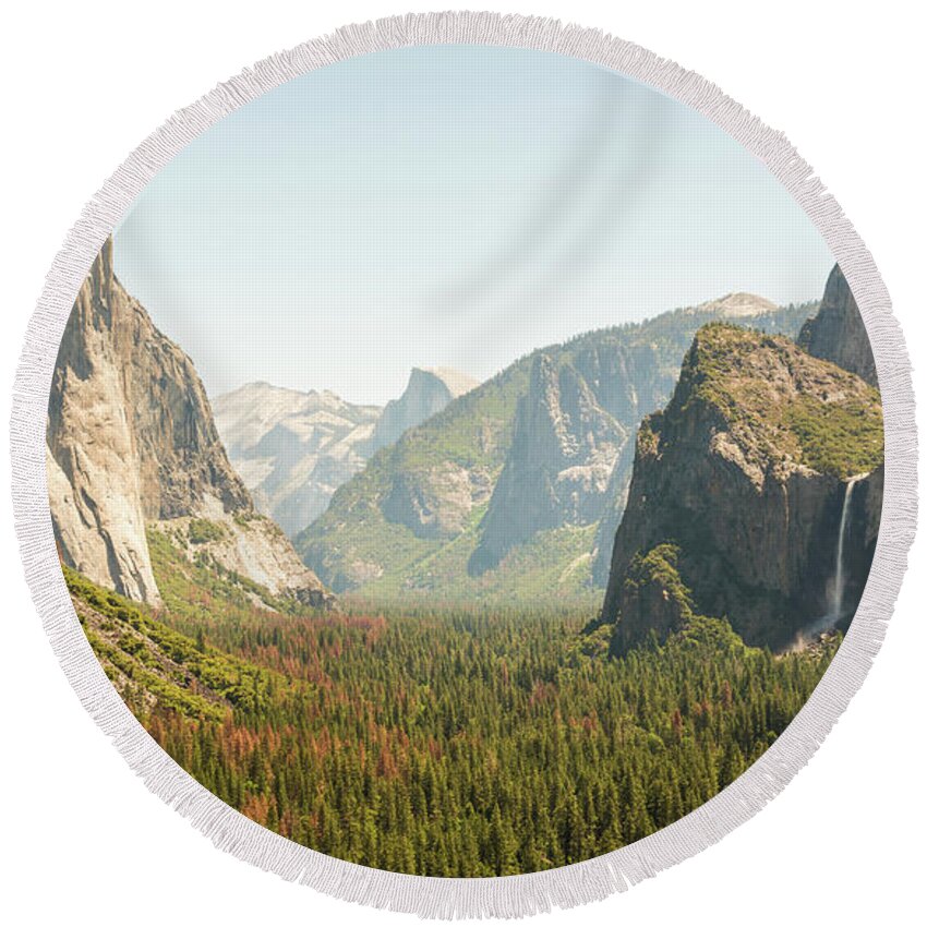 Yosemite Round Beach Towel featuring the photograph Simple Valley by Kristopher Schoenleber