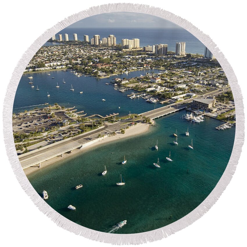 Palm Beach Round Beach Towel featuring the photograph Singer Island by Patrick Lynch