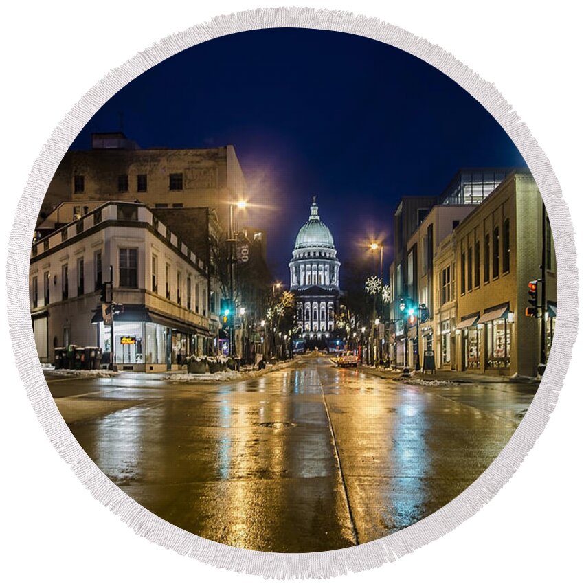 Capital Building Round Beach Towel featuring the photograph Six Corners intersection at night by Sven Brogren