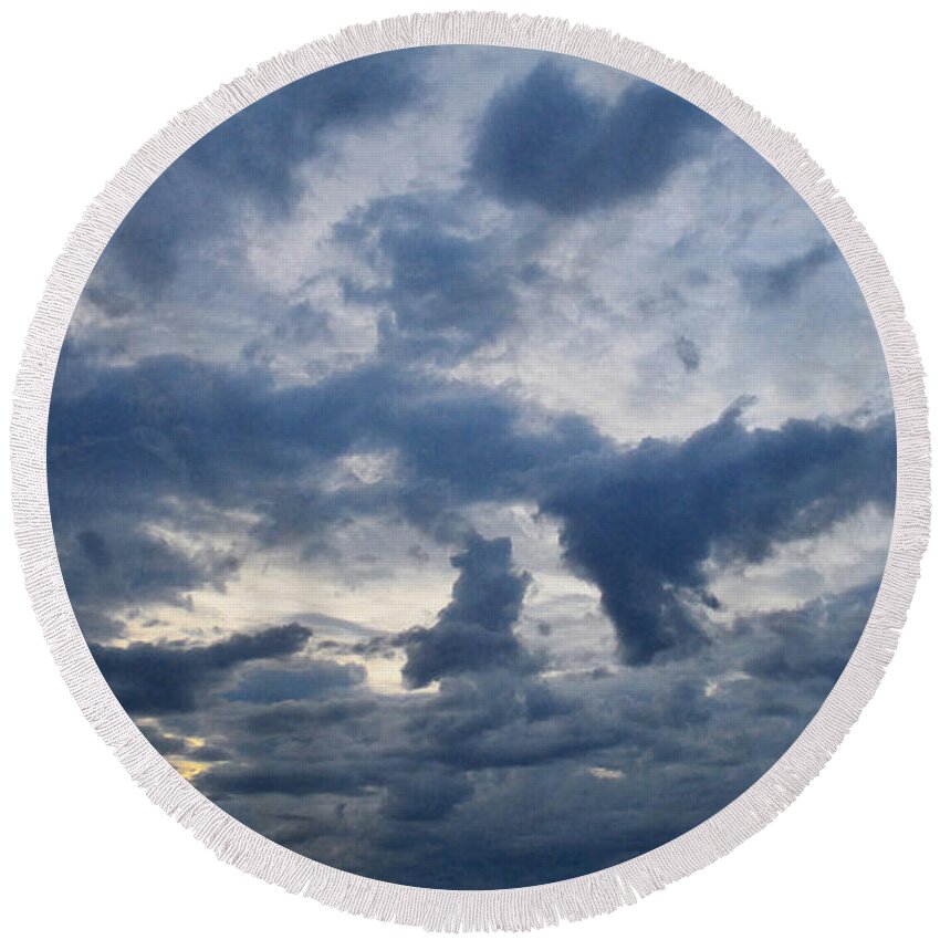 Glenn Mccarthy Round Beach Towel featuring the photograph Sky Moods - Happenings by Glenn McCarthy Art and Photography