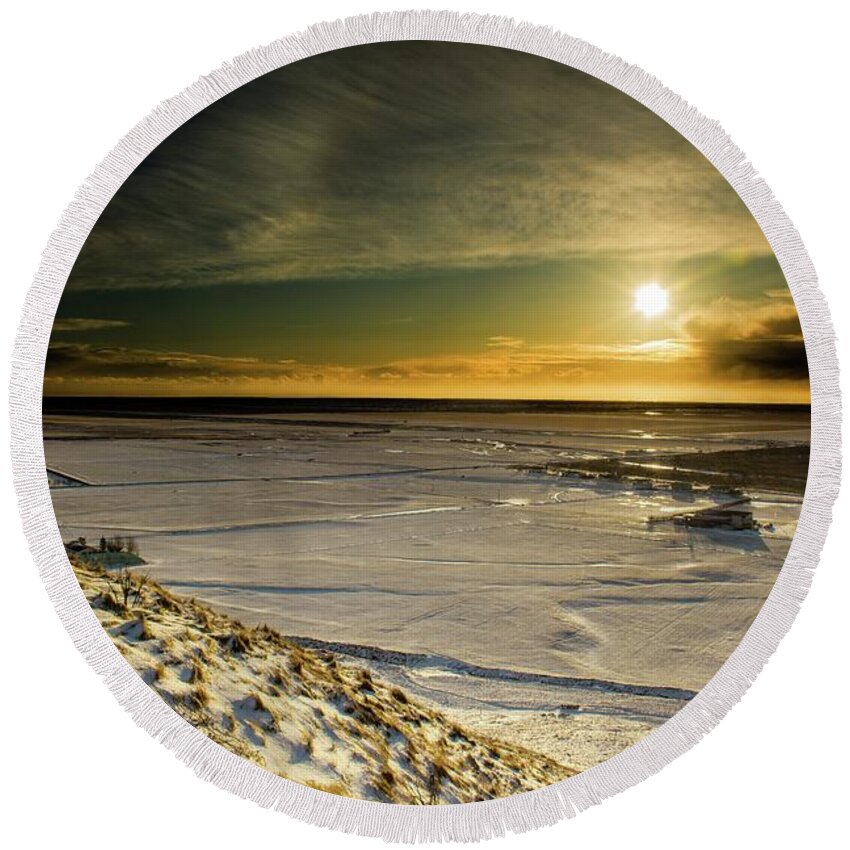 Northern Round Beach Towel featuring the photograph Snow and Ice by Robert Grac