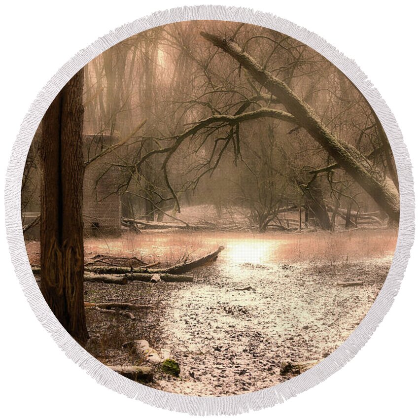 Gelderland Round Beach Towel featuring the photograph Snow in the forest - Color by Tim Abeln