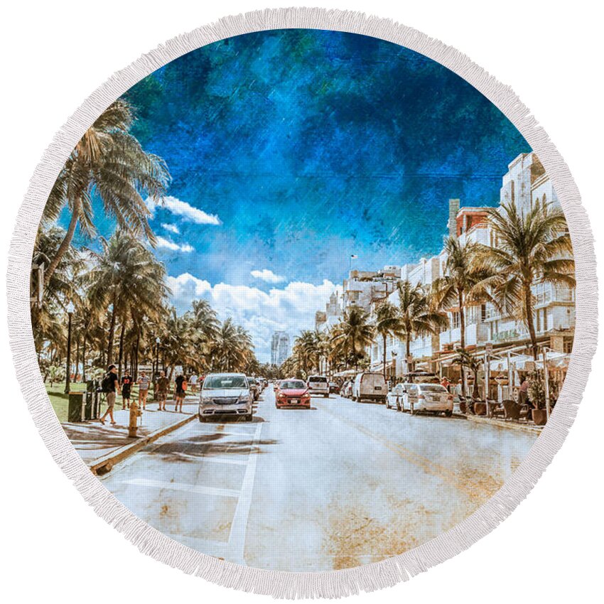 2015 Round Beach Towel featuring the photograph South Beach Road by Melinda Ledsome