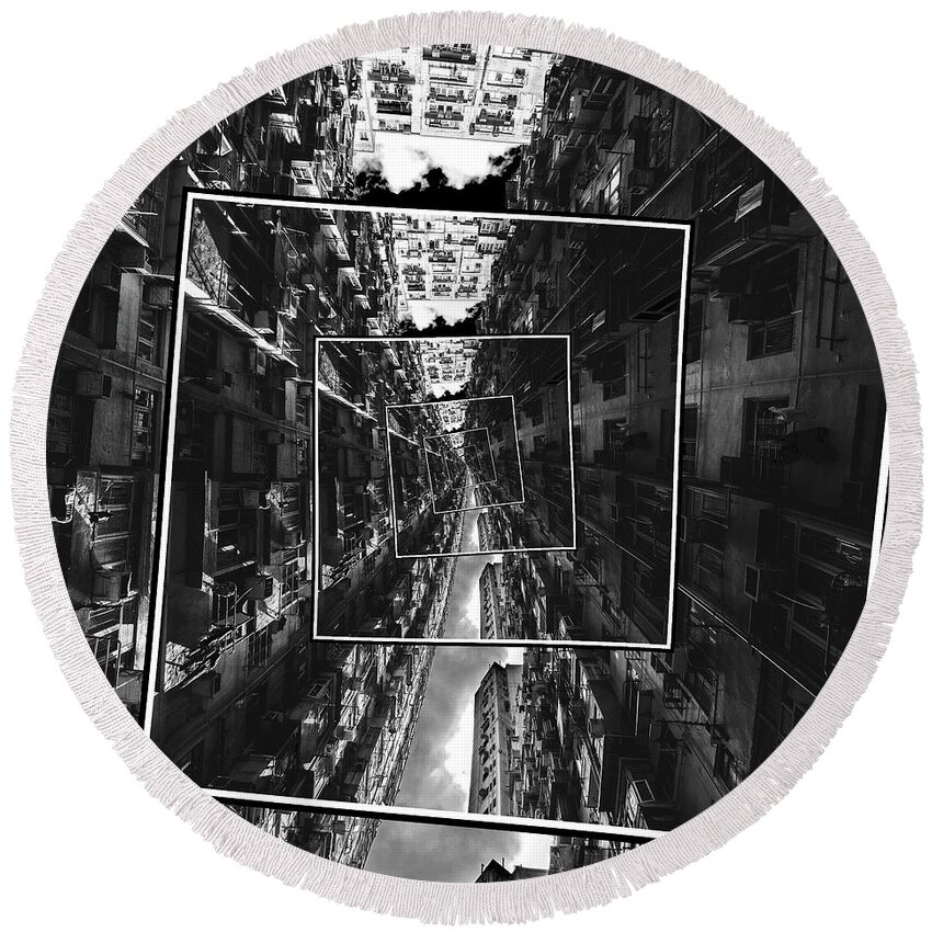 Black And White Round Beach Towel featuring the digital art Spinning City by Phil Perkins
