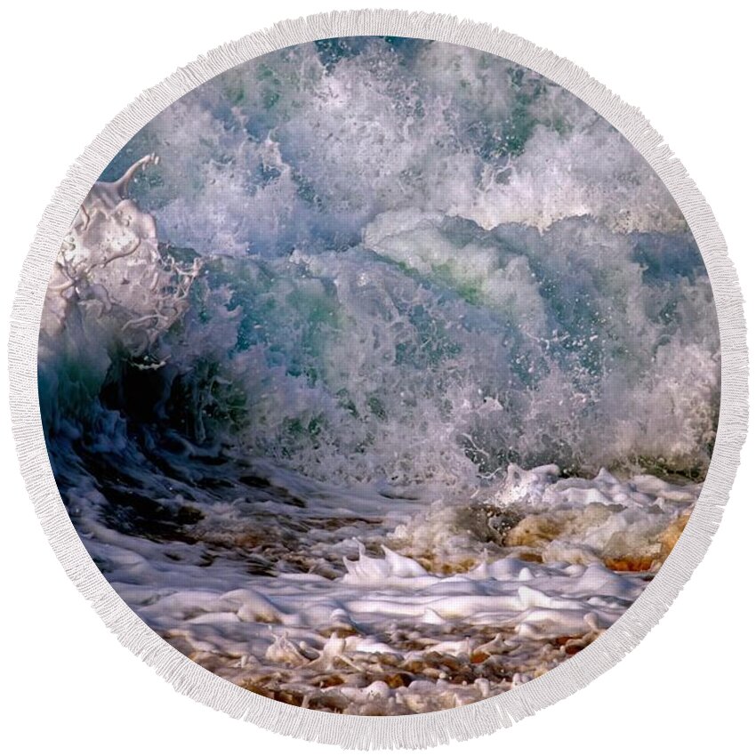 Wave Round Beach Towel featuring the photograph Renaissance Wave  Hawaii by Debra Banks