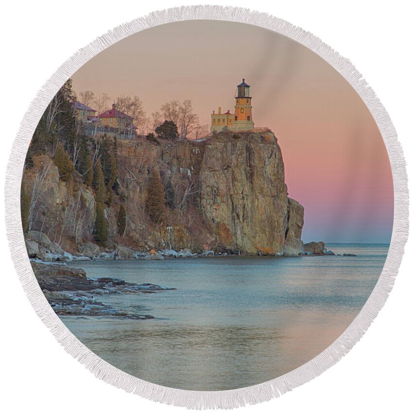 Minnesota Round Beach Towel featuring the photograph Split Rock Lighthouse Golden Hour by Nancy Dunivin