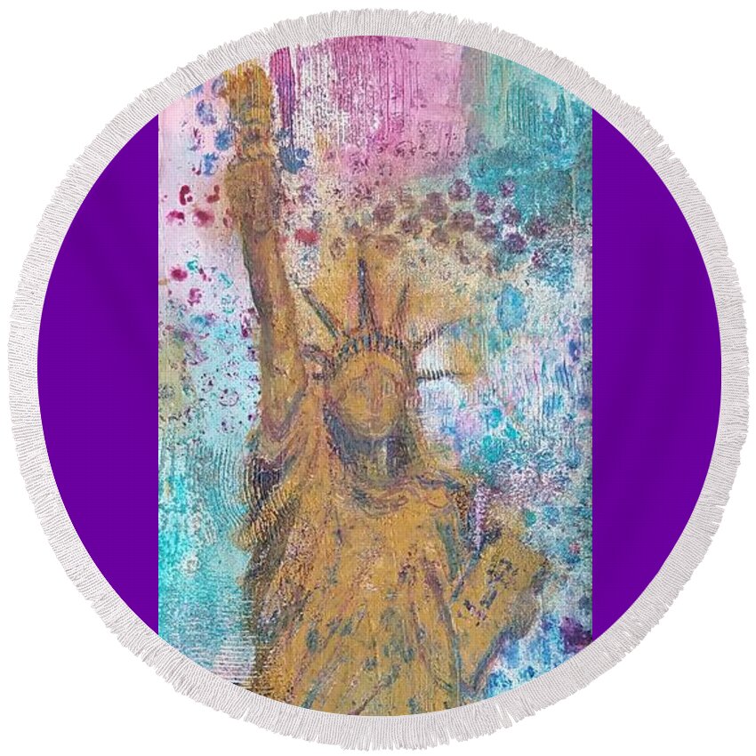 Graffiti Round Beach Towel featuring the painting Statue of Liberty by Lisa Debaets