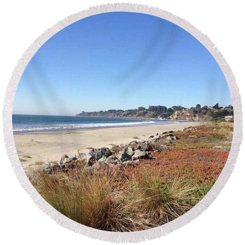 Stinson Beach Round Beach Towel featuring the painting Stinson Beach, California by Nancy Koehler