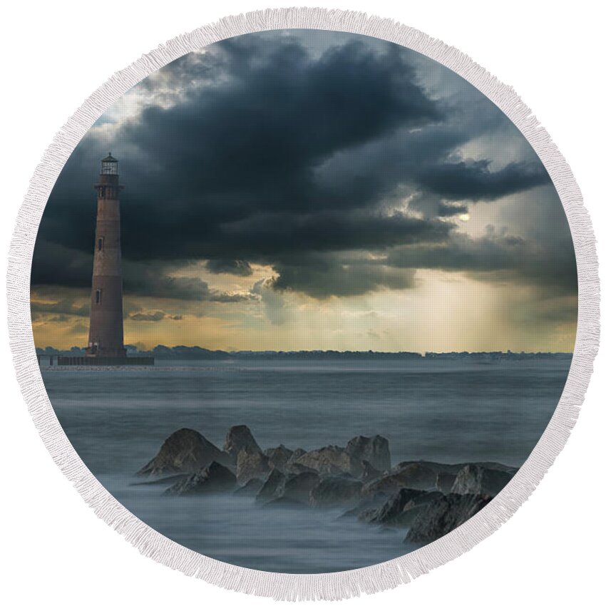 Morris Island Lighthouse Round Beach Towel featuring the photograph Stormy Morris Island by Dale Powell
