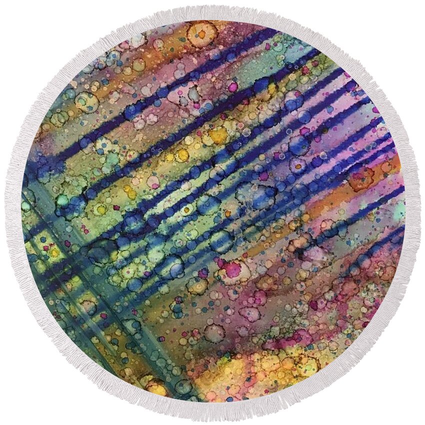 Abstract Round Beach Towel featuring the painting Straight On by Nancy Koehler