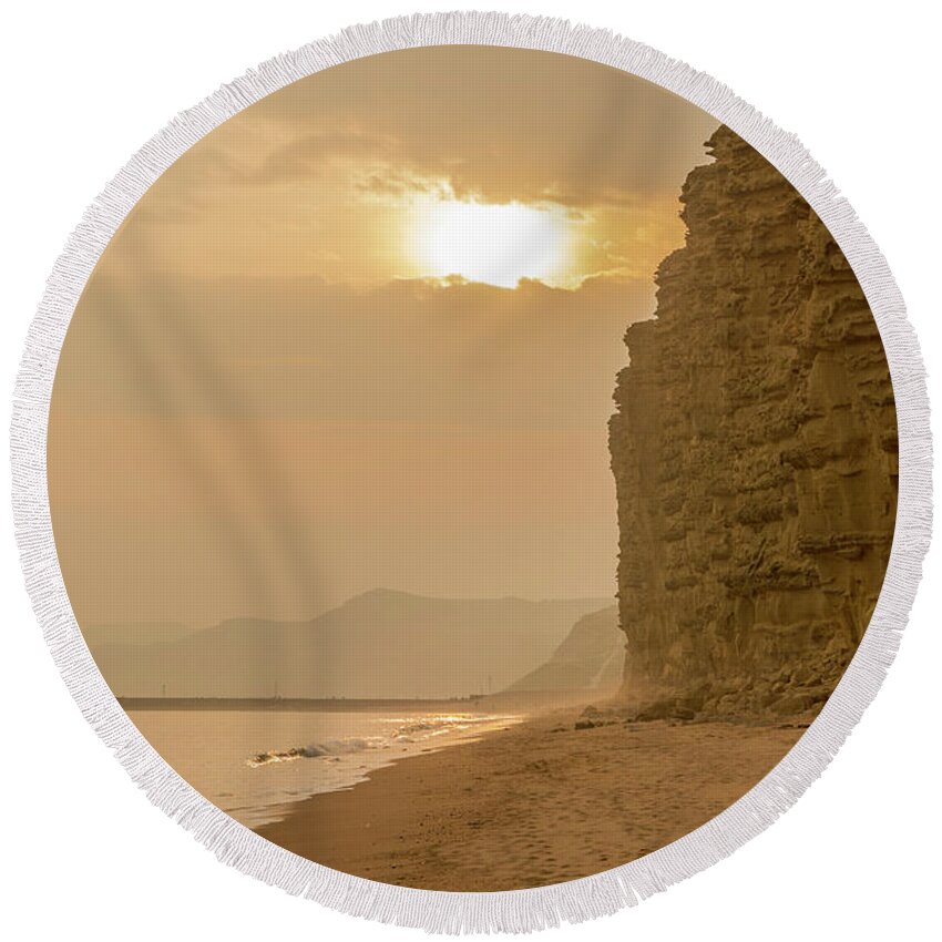 Jurassic Round Beach Towel featuring the photograph Sultry West Bay by Hazy Apple