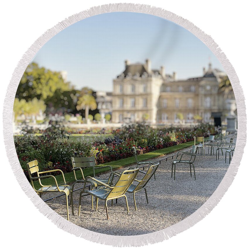 Photography Round Beach Towel featuring the photograph Summer day out at the Luxembourg garden by Ivy Ho