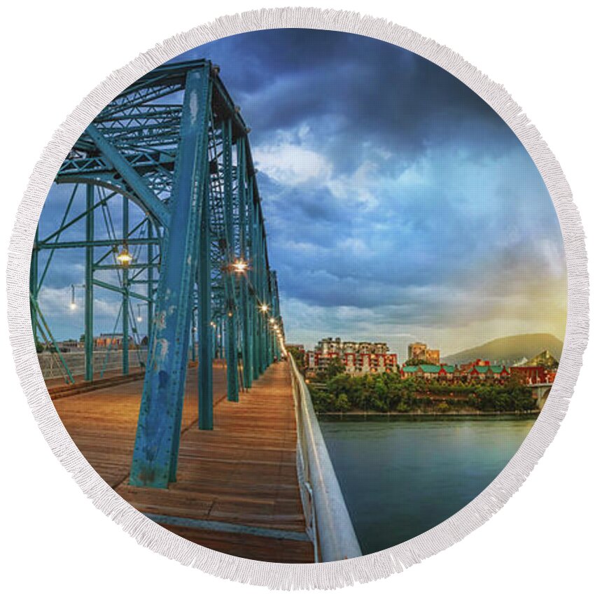 Chattanooga Round Beach Towel featuring the photograph Sunlight Thru Rain Over Chattanooga by Steven Llorca
