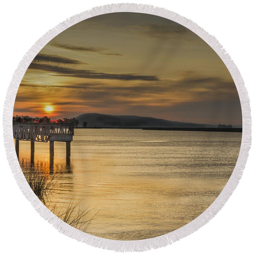 Boat Ramp Round Beach Towel featuring the photograph Sunrise Belden Landing by Bruce Bottomley