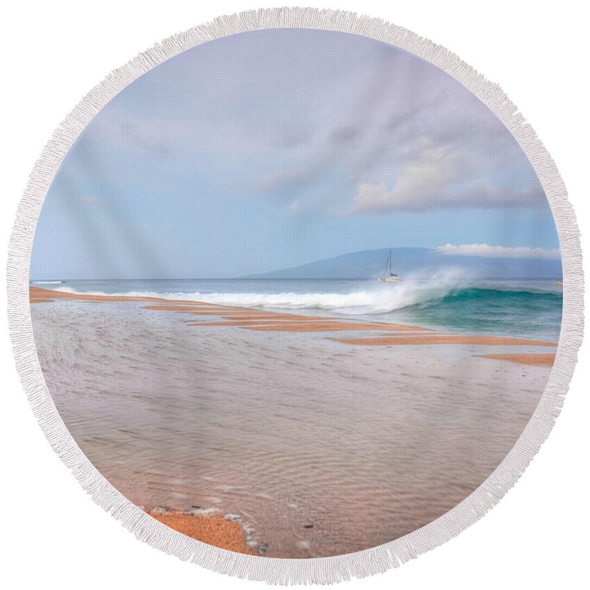 Landscape Round Beach Towel featuring the photograph Sunrise Break by Kelly Wade