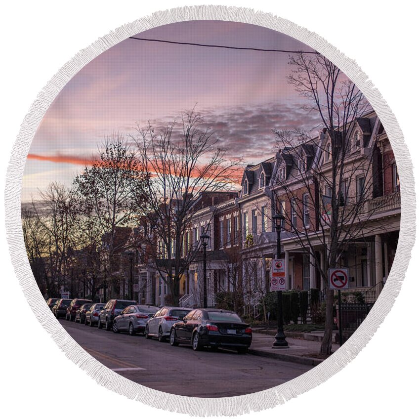 Rva Round Beach Towel featuring the photograph Sunrise in The Fan by Doug Ash