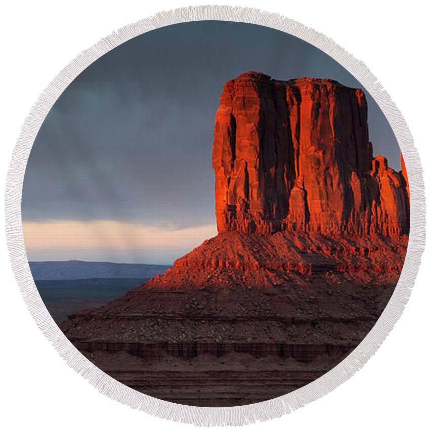 Monument Valley Round Beach Towel featuring the photograph Sunset at Monument Valley by Art Cole